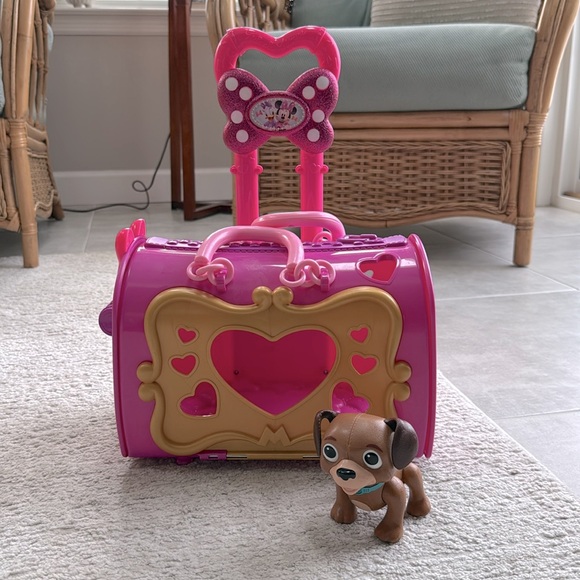 Disney Other - Disney Minnie Mouse Happy Helpers Pet Carrier Playset - Excellent Condition